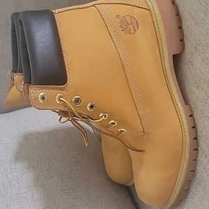 Men Timberland size 11.5